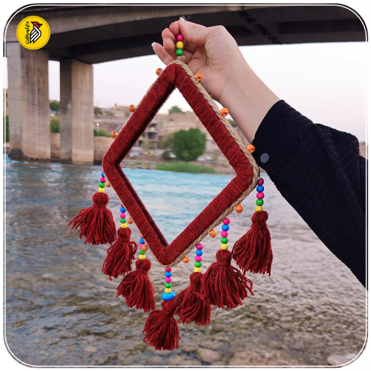 آینه دیوارکوب ناهید منگوله دار