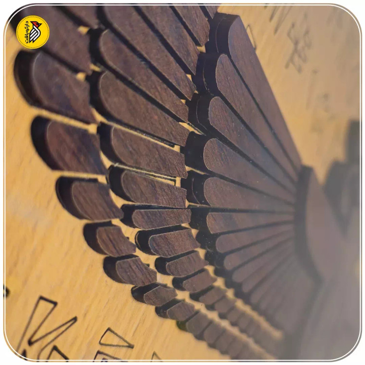 تابلو دکوراتیو چوبی فروهر برجسته