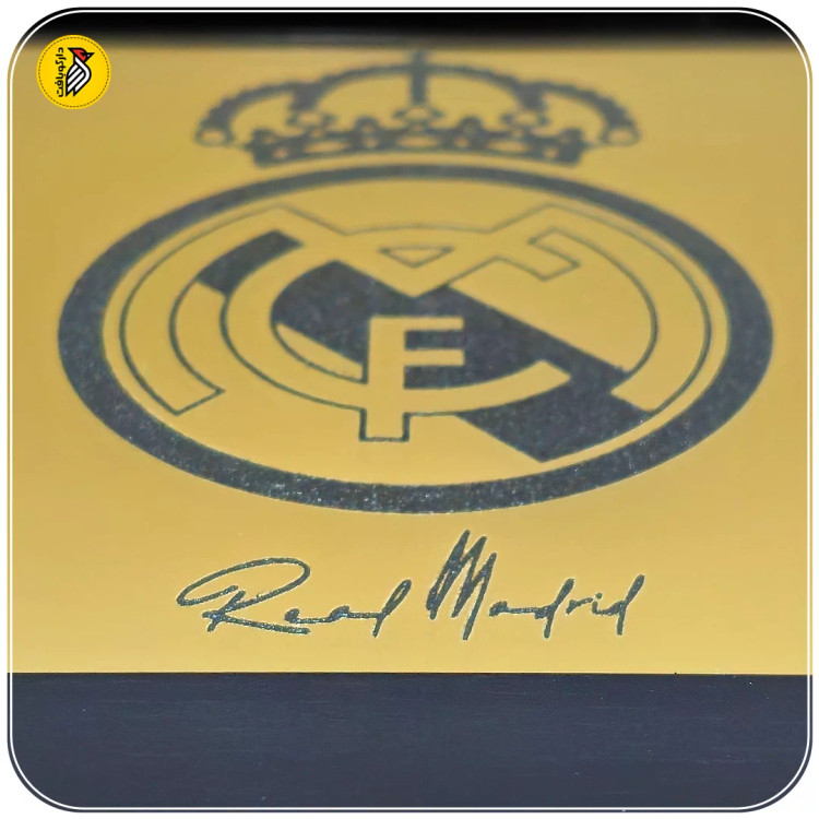 تابلو دکوراتیو طلایی لوگو رئال مادرید