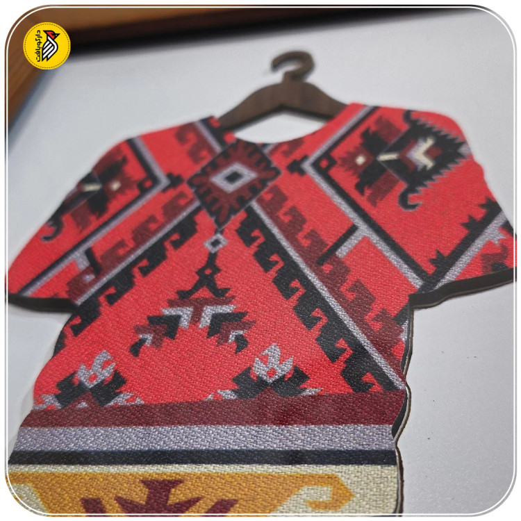 تابلو دکوراتیو پیراهن یار (قرمز)