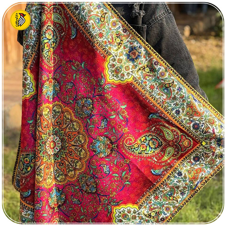 رومیزی مخمل سنتی